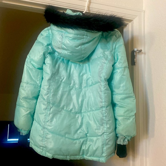 Girls winter coat - Picture 2 of 2
